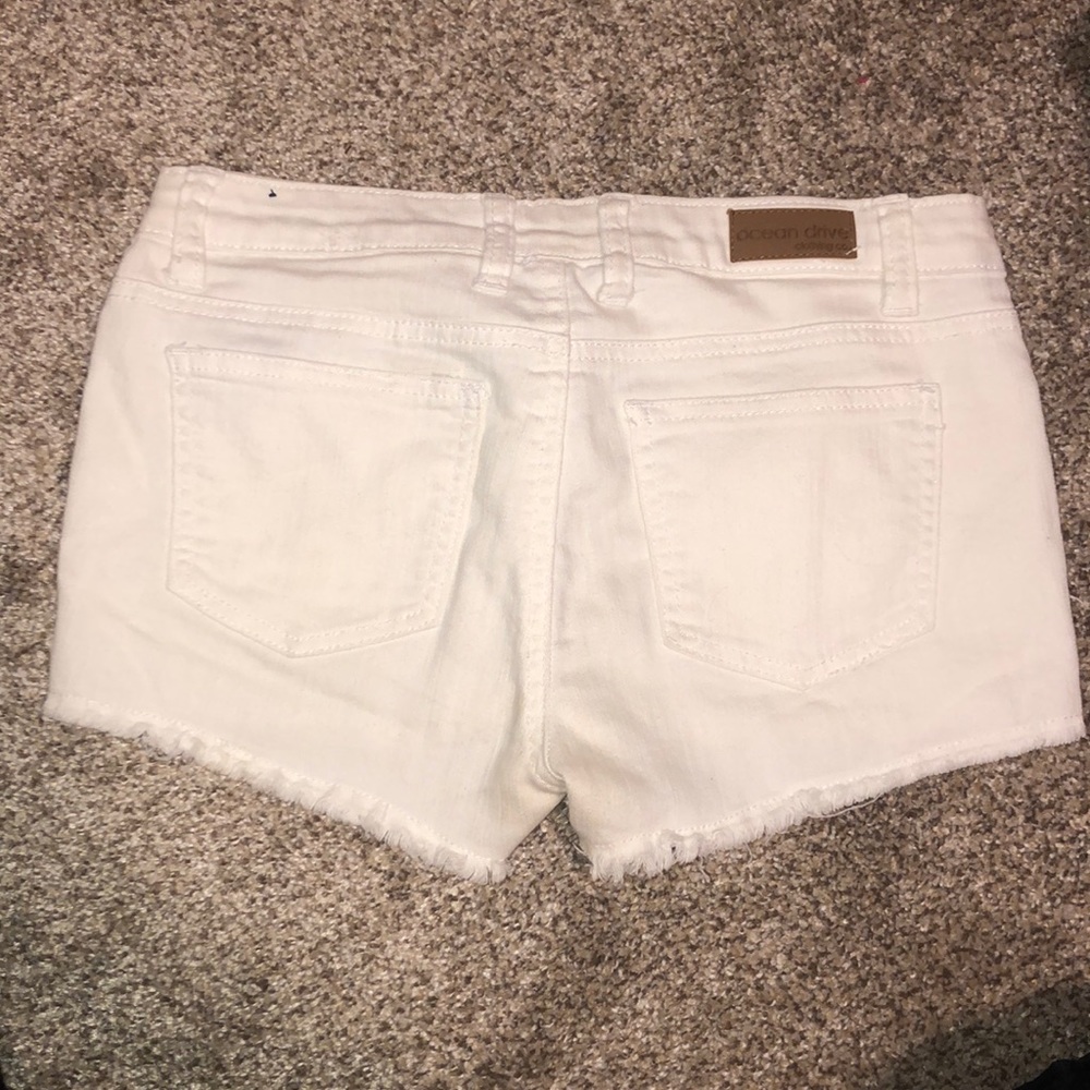 White denim like shorts